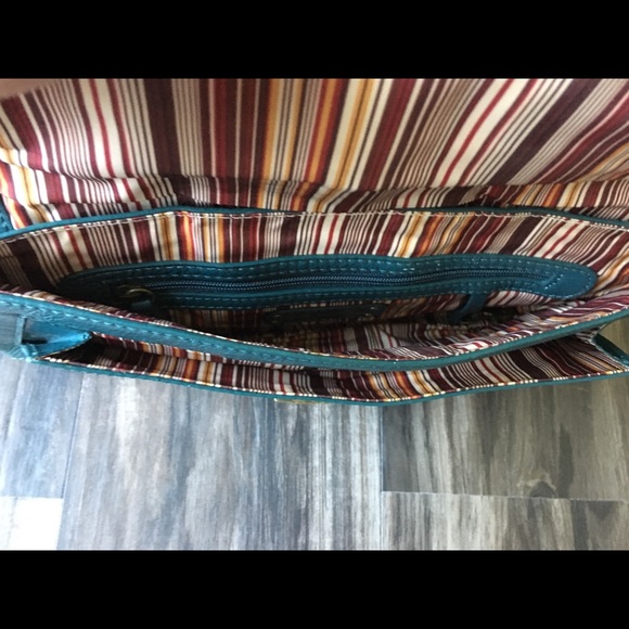 Kate Landry Clutch - Picture 5 of 8